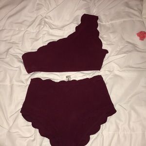 BURGUNDY SCALLOPED SWIMSUIT